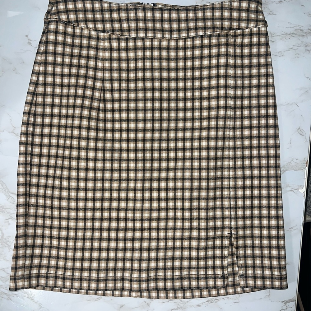 Garage Skirt